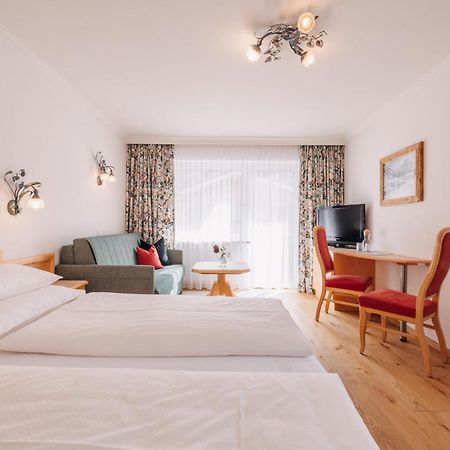 Hotel Garni Lavendel Лех ам Алберг Екстериор снимка