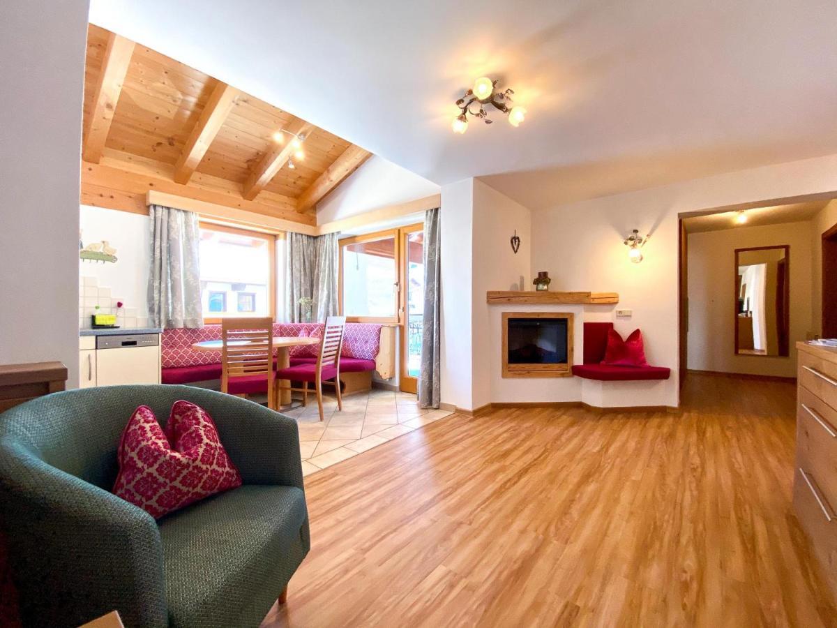 Hotel Garni Lavendel Лех ам Алберг Екстериор снимка