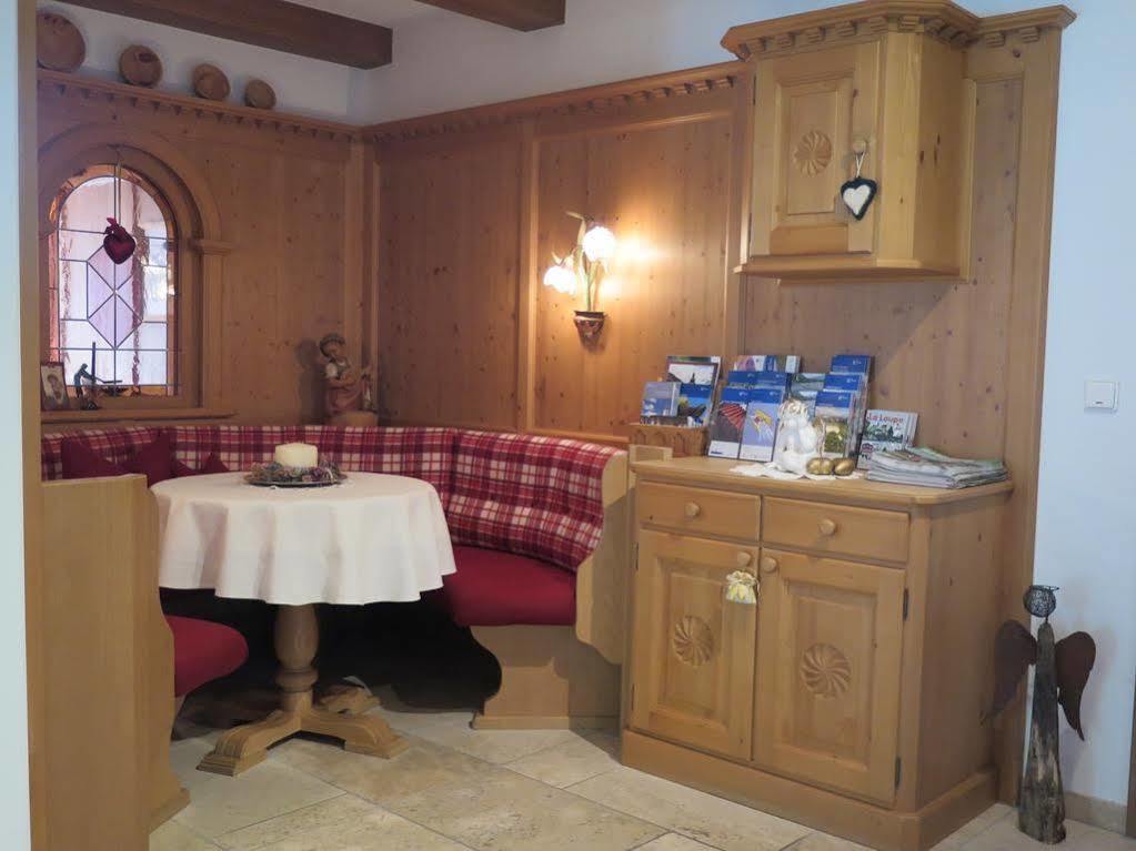 Hotel Garni Lavendel Лех ам Алберг Екстериор снимка